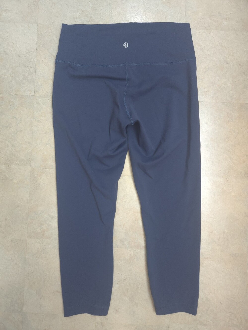 Lululemon Navy Blue Cropped Performance Leggings Size 10 - Picture 2 of 5